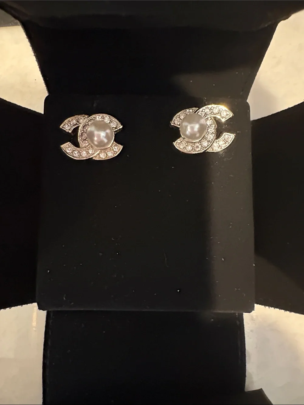 CHANEL Silver-Tone Crystal CC Pearl Stud Earrings Stamped on back